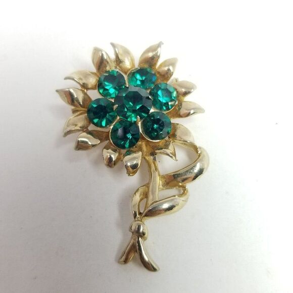 Vintage Coro Green Rhinestone Flower Shape Brooch, Gold Tone Setting, Signed - Picture 7 of 7